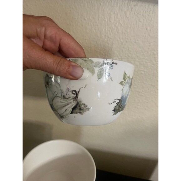 4 Susan Winget Harvest Gathering Cereal Bowls - Picture 2 of 5